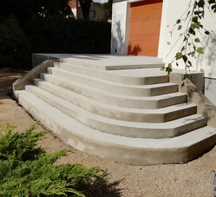 Réalisation d’un escalier en arrondi – Pornic 44