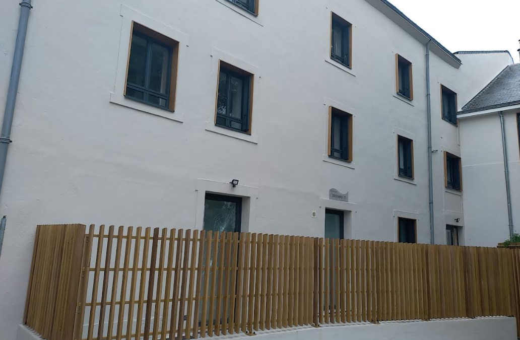 Réhabilitation d’un immeuble pour la création de 13 logements comprenant réseaux , frangement , maçonnerie, renforcement de planchers , seuils et appuis – Nantes 44