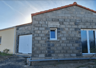 Extension d’une maison d’habitation (garage + studio) – Gorges 44 